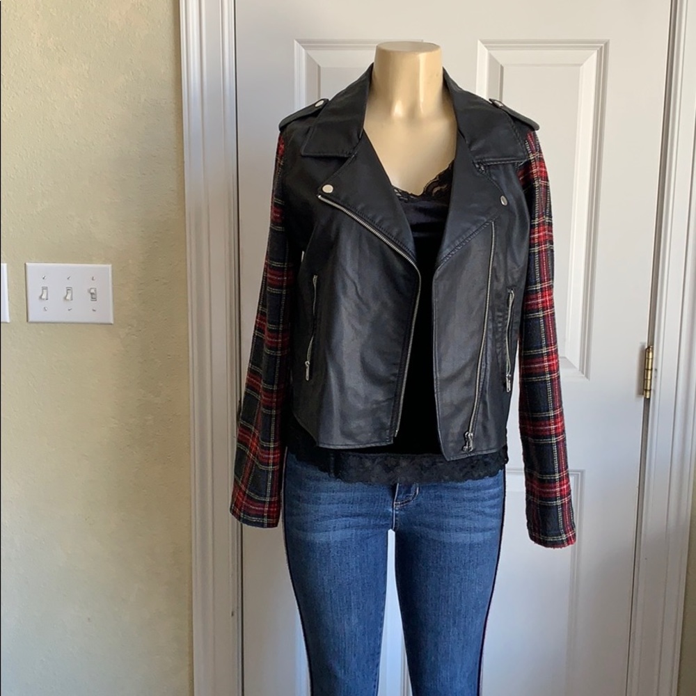 Faux leather jacket with plaid sleeves free camo